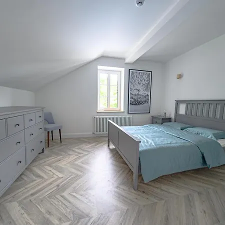 Апартаменты Pod Golebiem Contactless Check In 24h