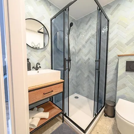 Pod Golebiem Contactless Check In 24h * カルパッチ